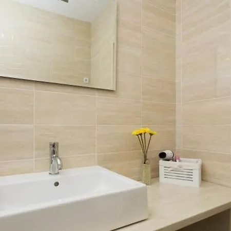 Appartamento Carso Olea A1 2+2 Podstrana