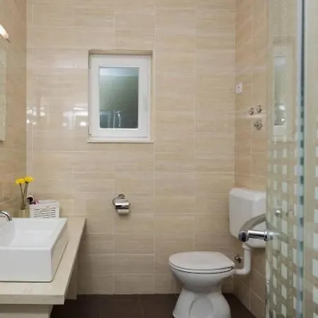 Appartamento Carso Olea A1 2+2 *